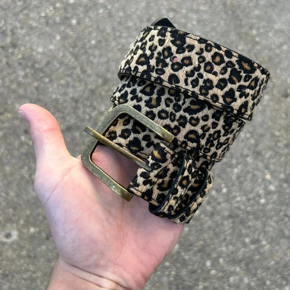Vintage style cheetah leopard print fur belt american western black and tan